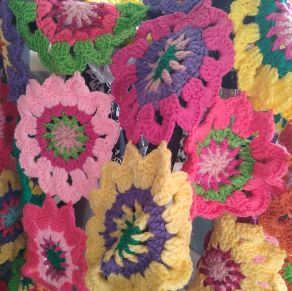 Floral runner, sunflowers, or colorful flowers, custom order - Picture 4 of 15